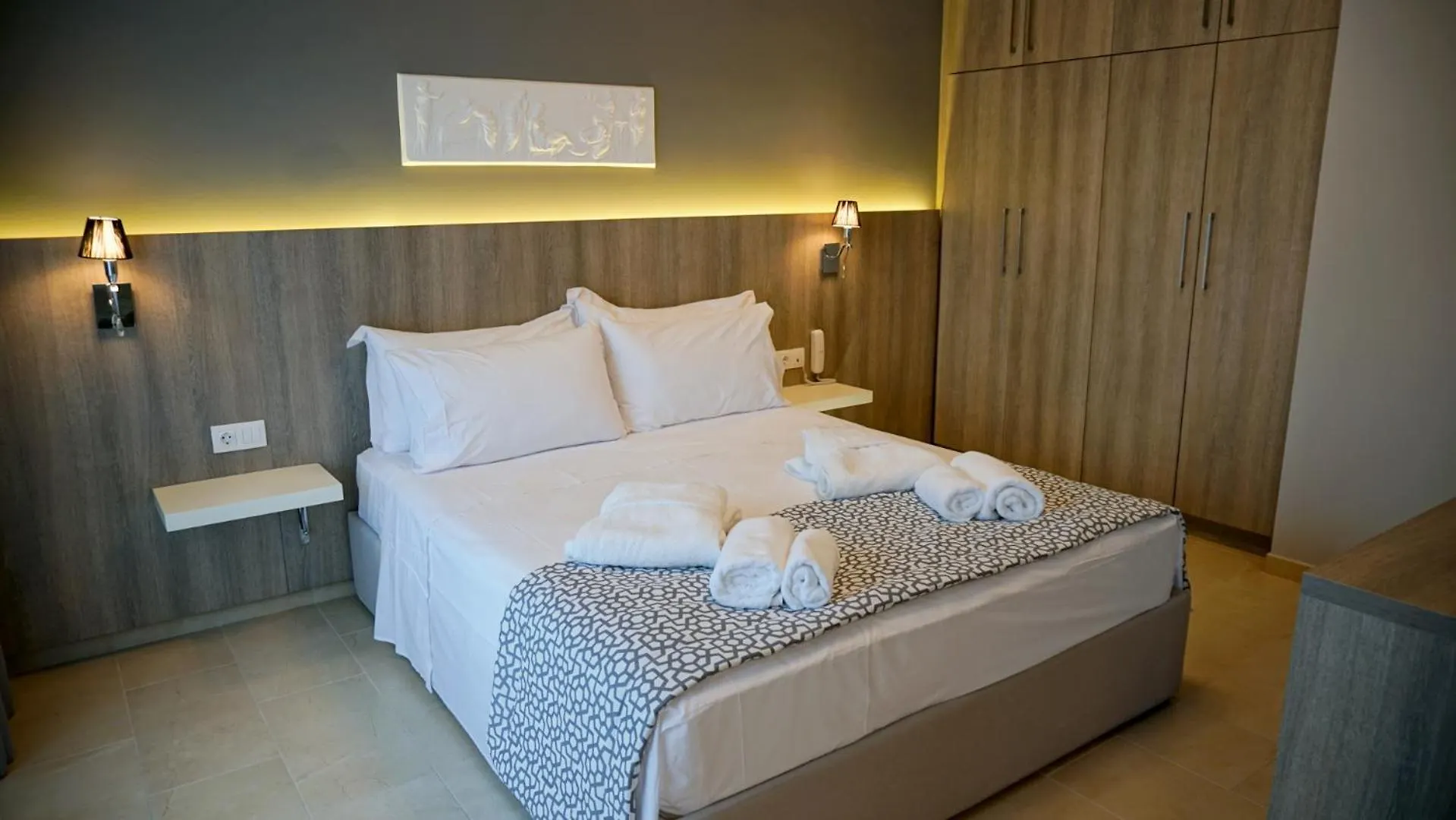 Agnes Deluxe Hotel 페프코초리