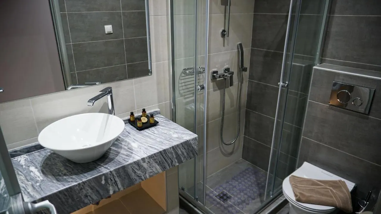 Agnes Deluxe Hotel 페프코초리